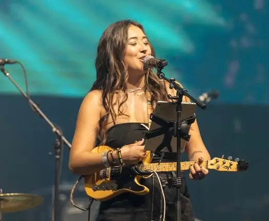 Miki Rae Miki Rae